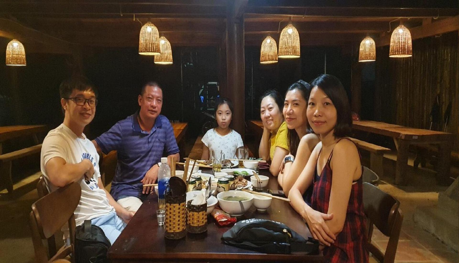 Pu Luong Homestay & Tours Huong Ba Thuoc Esterno foto
