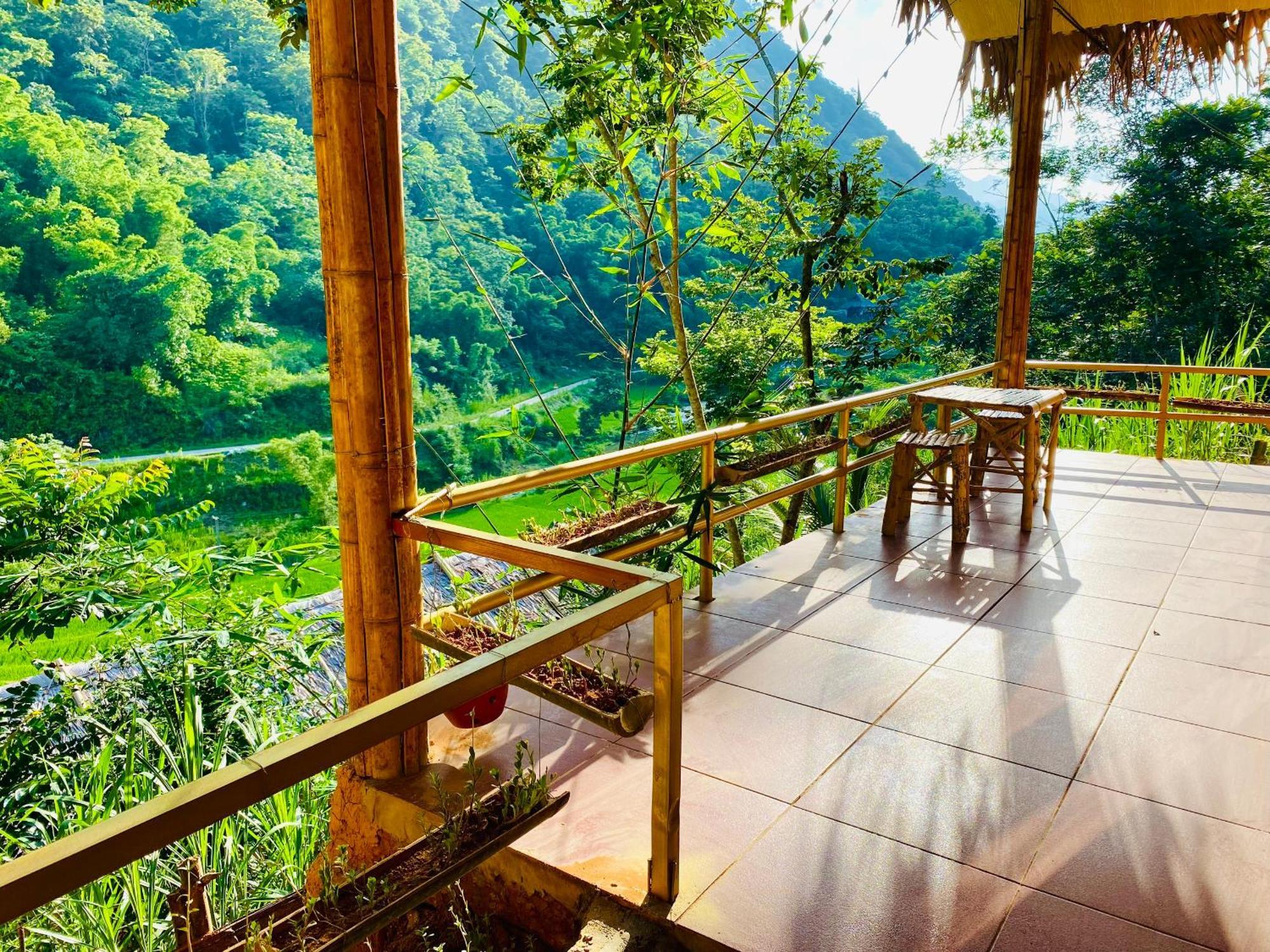 Pu Luong Homestay & Tours Huong Ba Thuoc Esterno foto