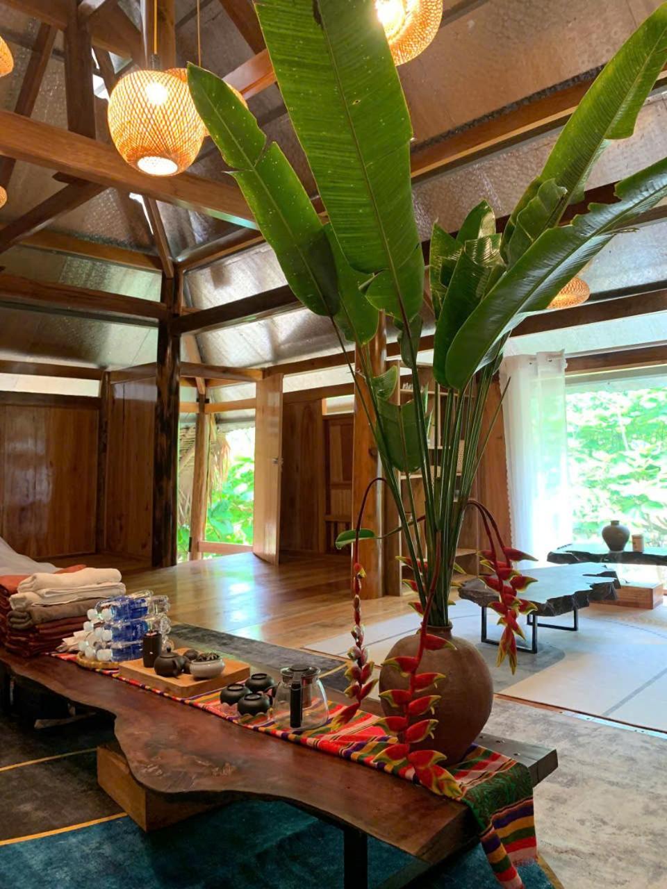 Pu Luong Homestay & Tours Huong Ba Thuoc Esterno foto