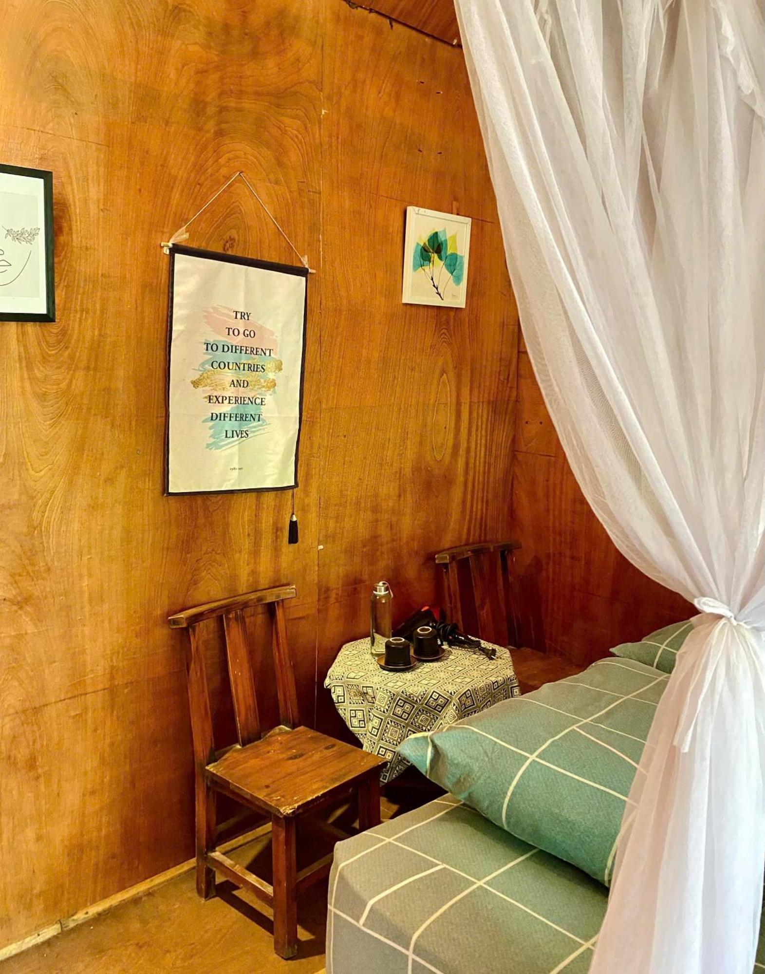 Pu Luong Homestay & Tours Huong Ba Thuoc Esterno foto