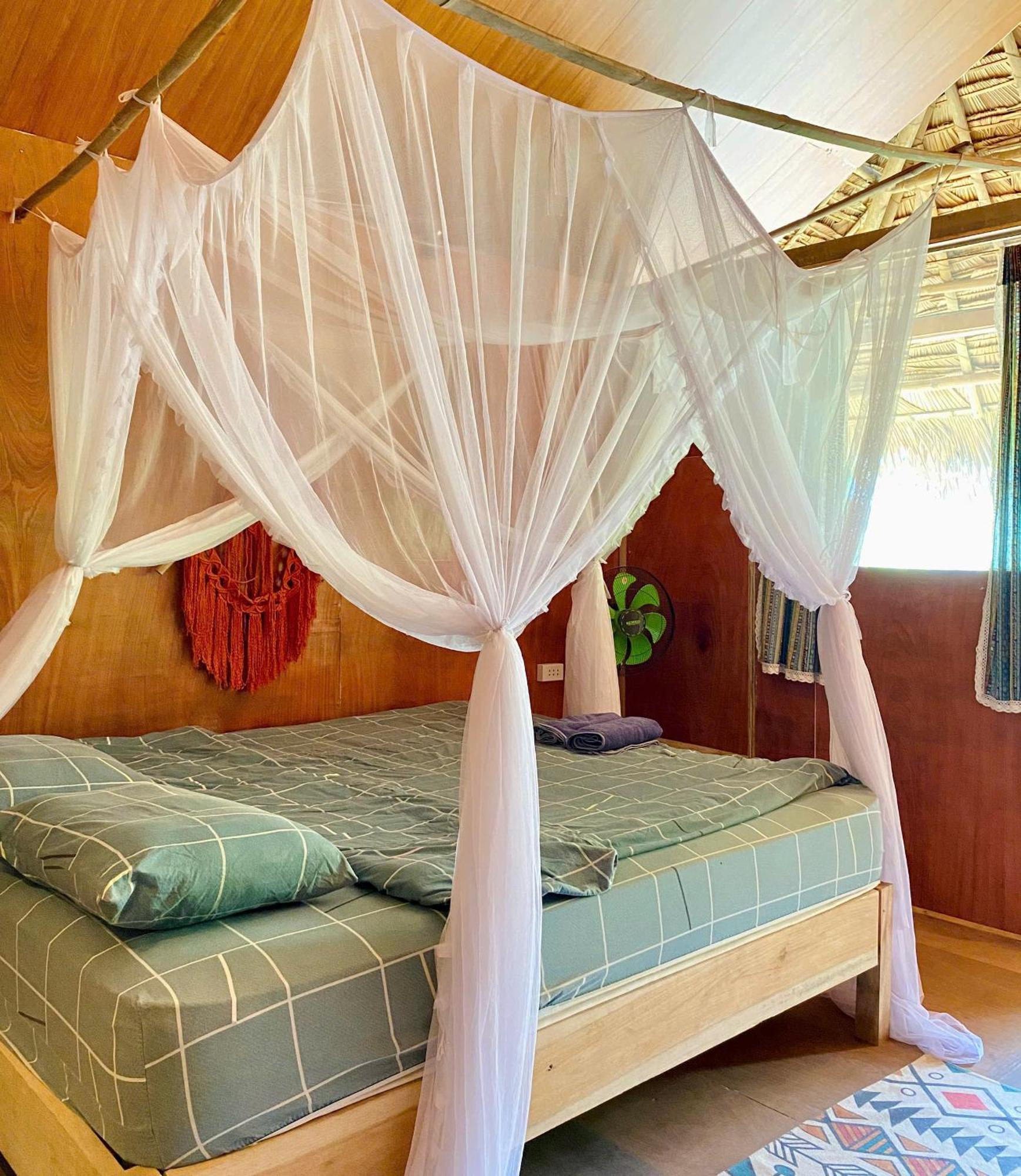 Pu Luong Homestay & Tours Huong Ba Thuoc Esterno foto